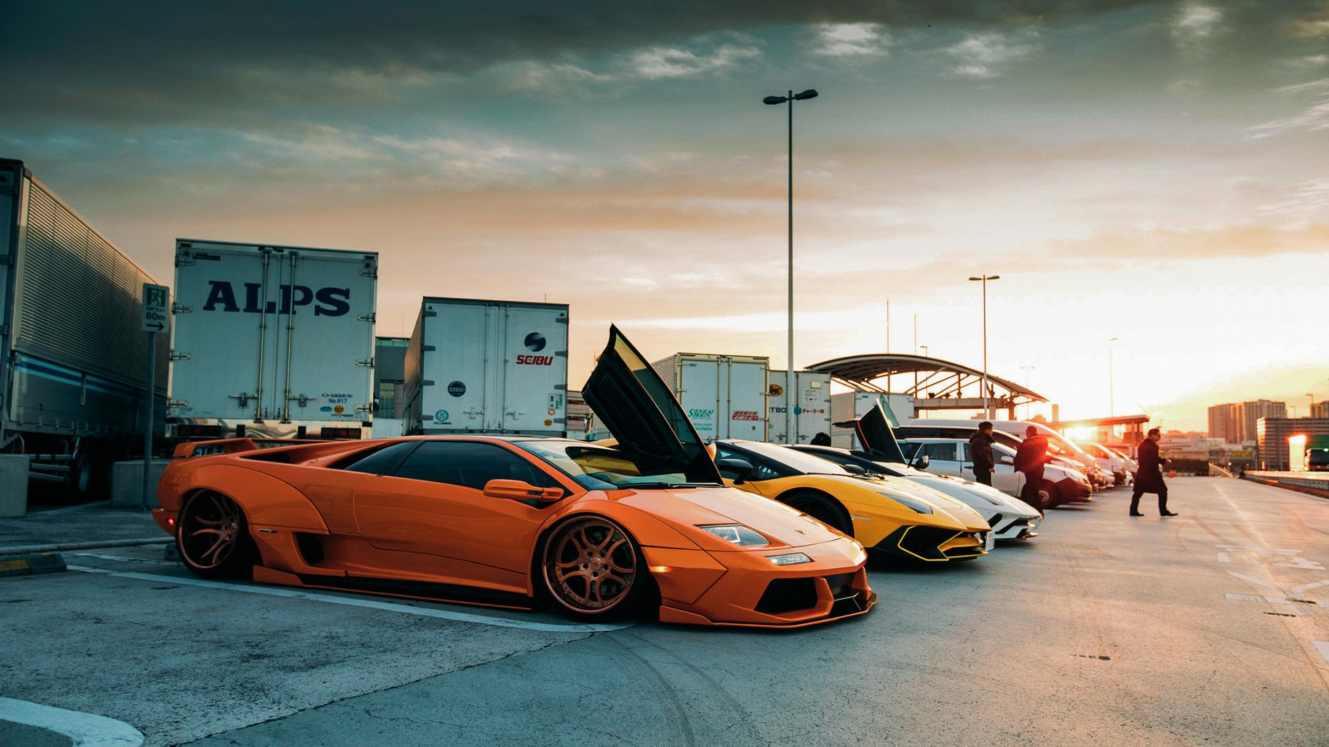 职业俱乐部鼓励球员参与公益增强社会影响力,业余球队赞助方案